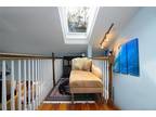 Pelham St Apt C, Newport, Condo For Rent