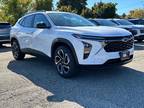 2025 Chevrolet Trax RS