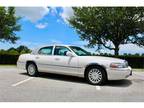 2005 Lincoln Town Car