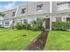 6094 SW 41st St #17, Davie, FL 33314