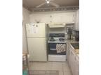 18 Oakridge B, Deerfield Beach, FL 33442