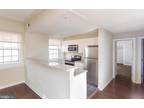 532 Spruce St #4, Philadelphia, PA 19106
