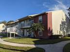 302 Lake Parsons Green #205, Brandon, FL 33511