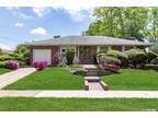 Marlene Dr, Syosset, Home For Rent
