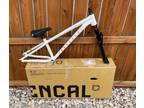 2023 Commencal Absolute Rockshox Pike DJ