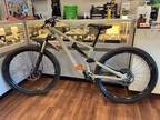 Specialized Stumpjumper ST 2019 Men's Mountain Bike 27.5 - VWG 337306