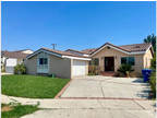 Spacious 3-Bedroom Home with Lush Backyard in Lake Balboa