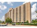 1225 Martha Custis Dr, Alexandria, VA 22302