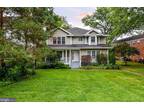 1705 Commonwealth Ave #A, Alexandria, VA 22301