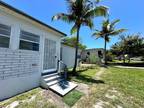 951 42nd St, West Palm Beach, FL 33407