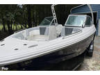 2022 Chaparral 23 ssi