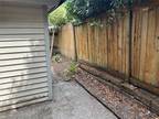 Ne Th Pl Apt,bellevue, Home For Rent