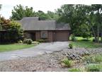 Th St Ne, Hickory, Home For Rent