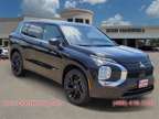 2024 Mitsubishi Outlander SE Black Edition w/Pano Roof