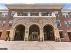 2055 26th St S #5-201, Arlington, VA 22206