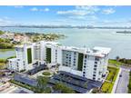 1020 Sunset Point Rd #111, Clearwater, FL 33755