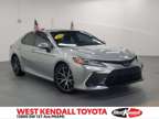 2022 Toyota Camry Hybrid XLE 32175 miles
