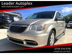 2012 Chrysler Town & Country Touring-L