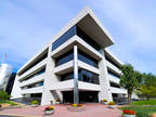 Roseland, Productive workspace for three that comes with