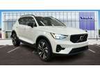2025 Volvo XC40 Ultra Dark Theme