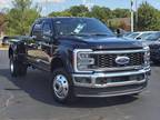 2023 Ford F-450 Super Duty LARIAT