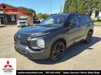 2024 Mitsubishi Outlander SEL Black Edition