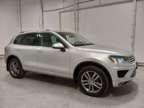 2015 Volkswagen Touareg V6 Sport 63381 miles