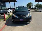 2014 Toyota Sienna XLE FWD 8-Passenger V6