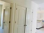W Garfield Ave Apt,alton, Flat For Rent