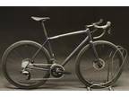 2024 Specialized Aethos Expert 56cm Rival eTap AXS 12s Chameleon Photo Bike