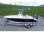 2024 Robalo R180