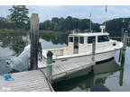 1995 Parker 2530 Extended Cabin