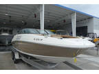 2014 Sea Ray 240 Sundeck