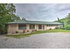 Coppermine Rd, Rogers, Home For Rent