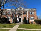 Laurel St Apt B, Flat For Rent