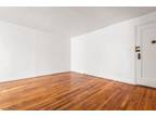 Clyde St Unit S, Forest Hills, Property For Rent