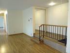 Knottingham Dr Apt B, Schaumburg, Home For Rent