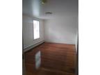 40 Summer St - 2 Bedrooms, 1 Bathroom