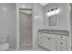 Mantoloking Rd Unit A, Brick, Flat For Rent