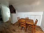 E Bowery St Unit A, Newport, Flat For Rent