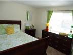 Powers St Apt,milford, Flat For Rent