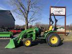 2014 John Deere 2032R Tractor