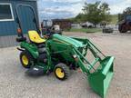 2017 John Deere 1023E Tractor