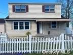 St St, Lindenhurst, Home For Rent