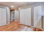 Th St Apt B, Kirkland, Condo For Rent
