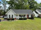 Copperfield Dr E, Mobile, Home For Rent