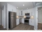Willowbrook Rd Unit B, Bay Shore, Flat For Rent