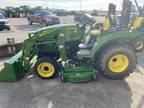 2019 John Deere 2032R Tractor