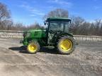 2017 John Deere 5090GN Tractor