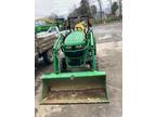2018 John Deere 2032R Tractor